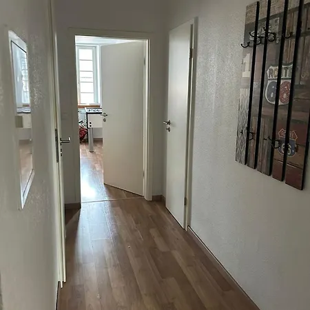 3 Monteurswohnung In 400 Jahre Alter Lateinschule Ls24 דירה