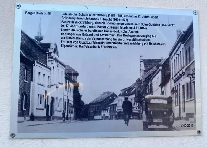 3 Monteurswohnung In 400 Jahre Alter Lateinschule Ls24 メンヒェングラートバッハ