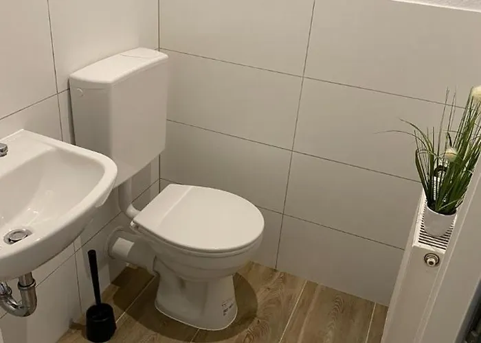 アパート 3 Monteurswohnung In 400 Jahre Alter Lateinschule Ls24